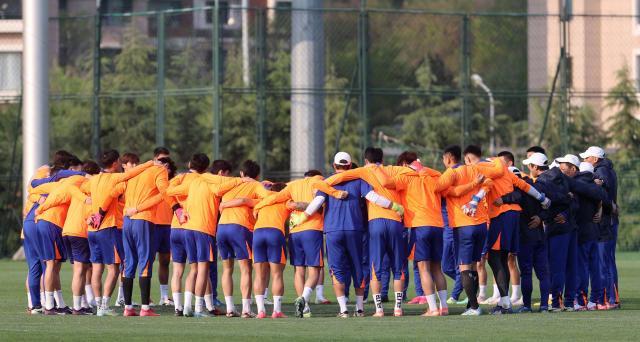 宝盈登录-鲁治申泡汤反衬泰山最大短板 输在板凳？输在换代！