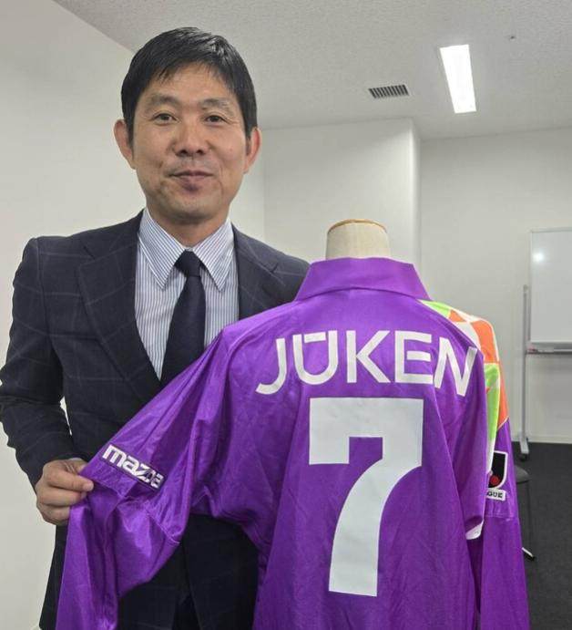 森保一携上村健一战广岛元老赛 两人曾当8年队友