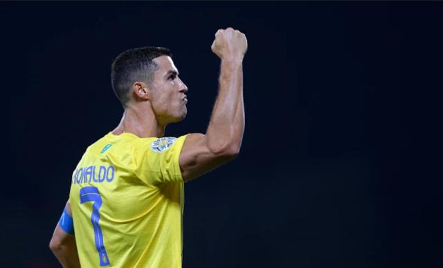 宝盈APP-俱乐部千战进2球 53球C罗将成年度进球最多球员！